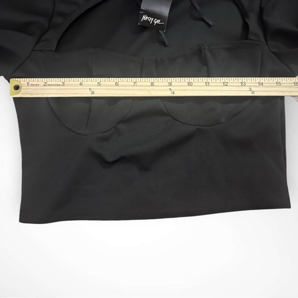 NASTY GAL‎ Cup All Night Cropped Tie Blouse Black Size 8 | NWOT - Picture 7 of 8